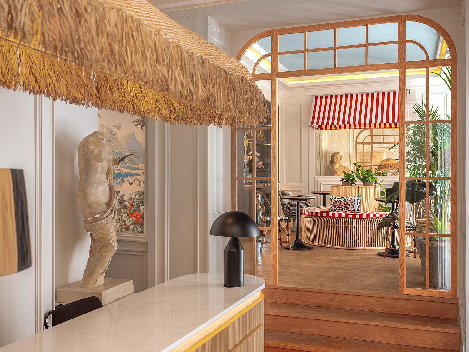 Hotel Tilsitt Etoile 3*